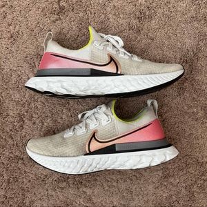 Nike React Infinity Run ‘Pink Blast’